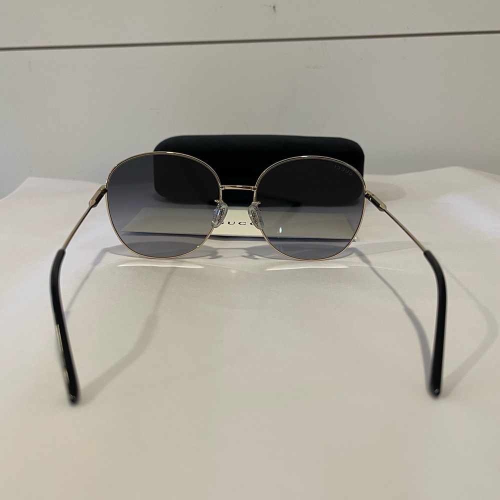 Gucci Luxury Sunglasses | Women's | Gold | Style: GG1416SK-001 - Picture 7 of 8